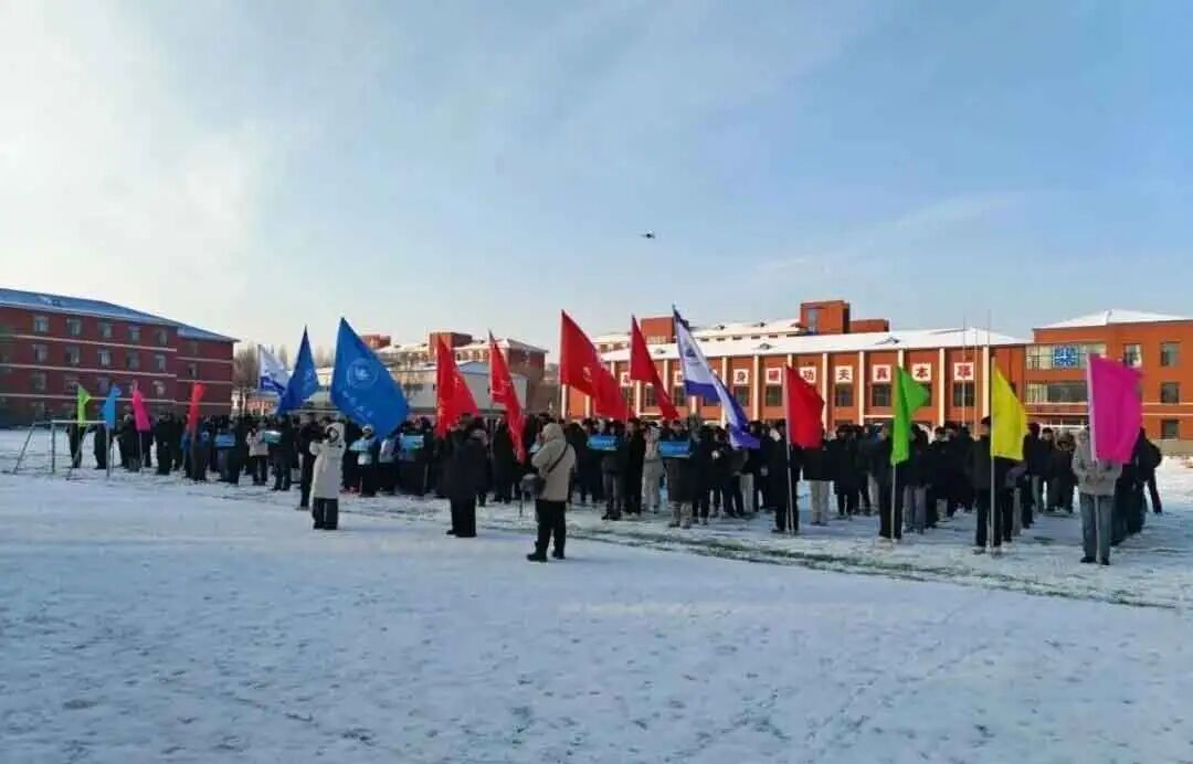 开先河！ 黑龙江省举办首届大学生雪地手球锦标赛